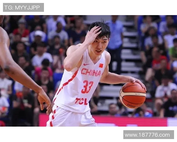 姚明进蓝：从篮球巨星到体育文化使者的传奇之路