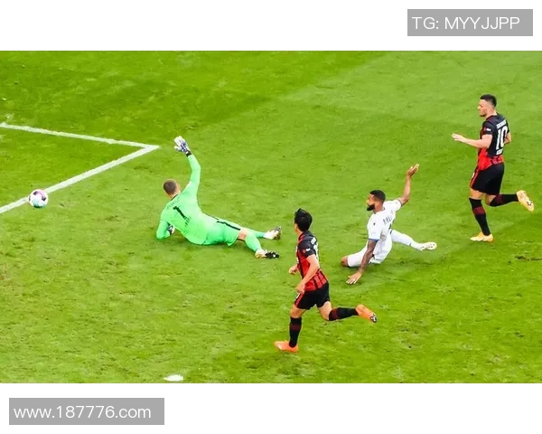 汉诺威客胜比勒费尔德，取得关键胜利！